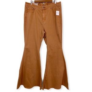 We The Free Free People bell bottom jeans size 35